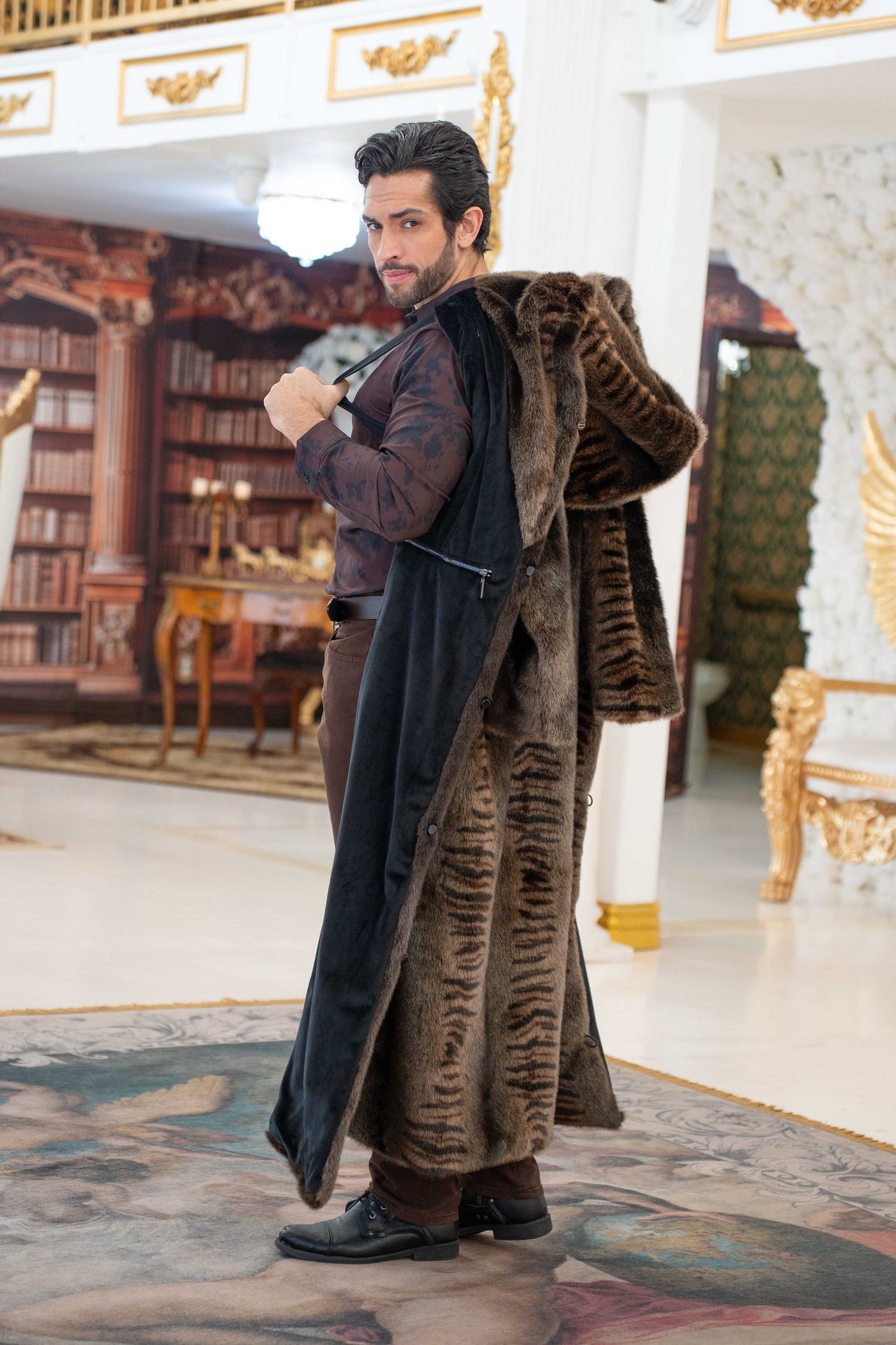 Men's Long Desert Warrior Coat in "Bengal Fox"