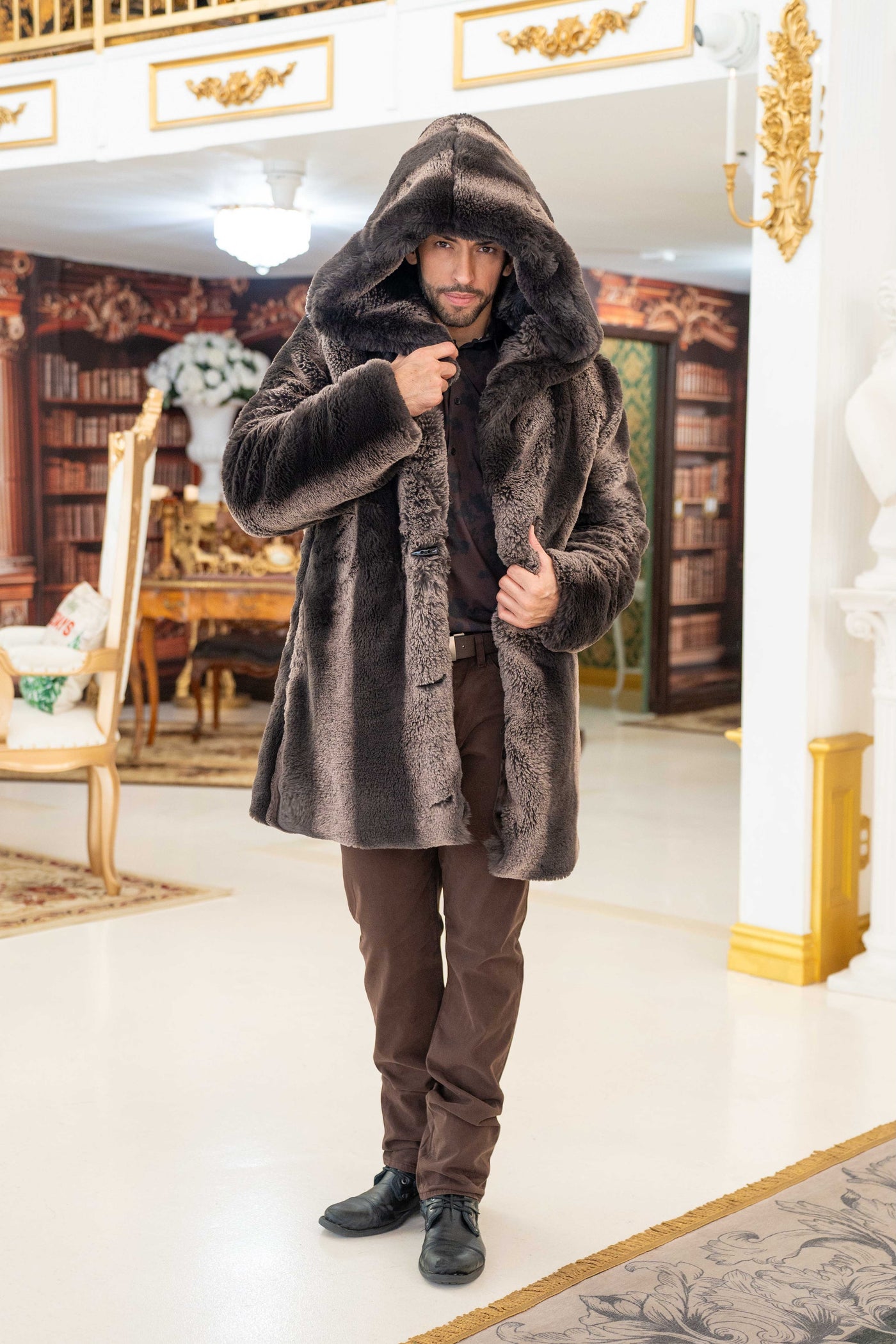 Men's Short Desert Warrior Coat in "Teddy"