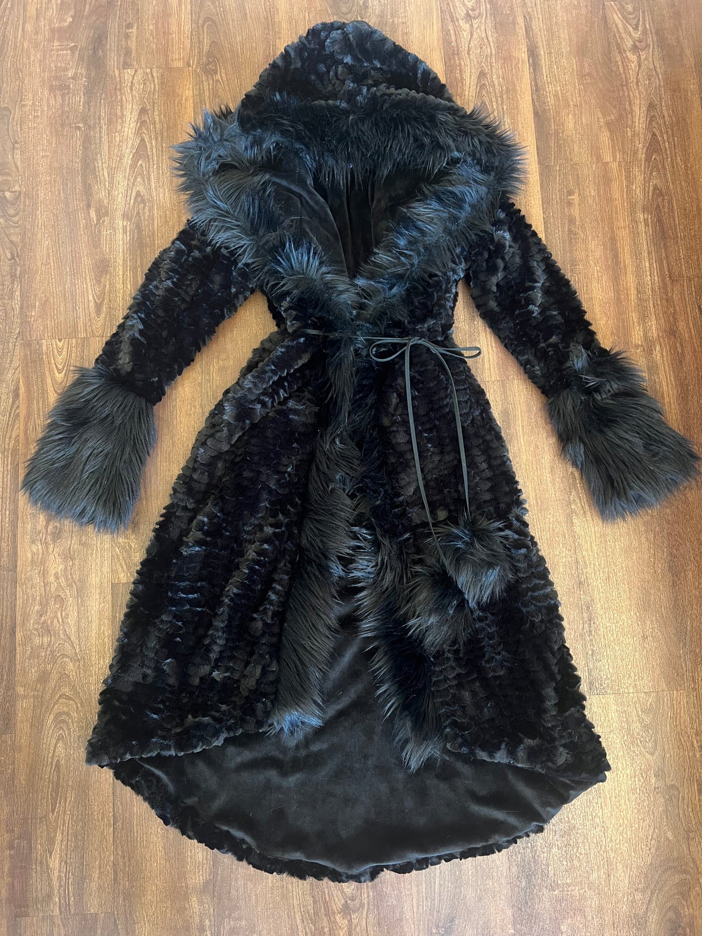 Women's Temptress Coat in "Black Crocodile"