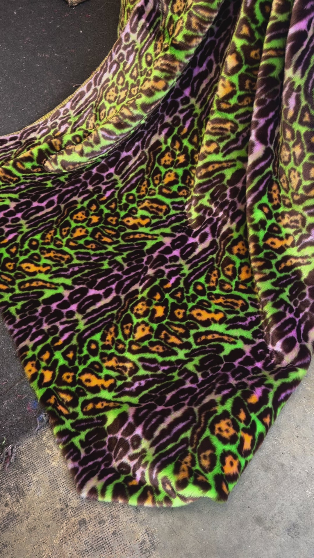 Neon Cheetah - green purple