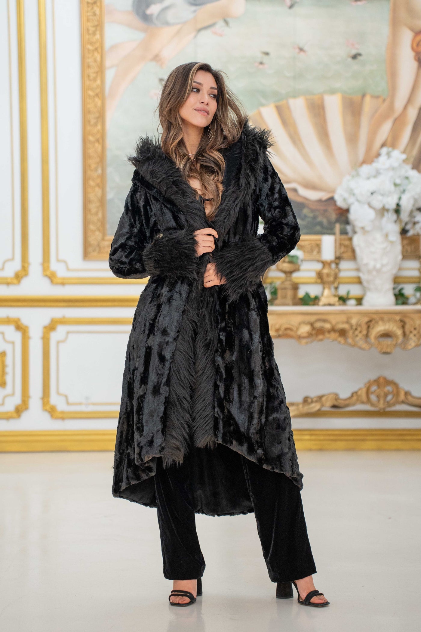 Women's Temptress Coat in "Black Raven"